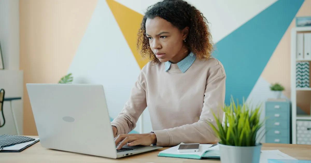 Estadística de pérdidas en traders retail — el 80% pierde dinero — Tradalyst